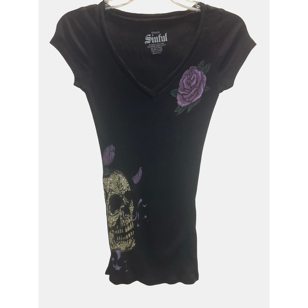 Y2K Vintage Sinful Rhinestone Skull Rose V-Neck Tee Black & Purple, Small